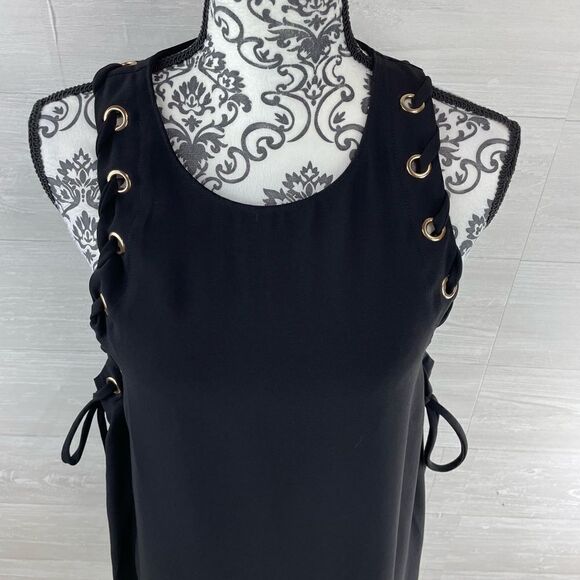 Amanda Uprichard Allegra Lace Up Side Keyhole Shift Dress - Picture 5 of 10